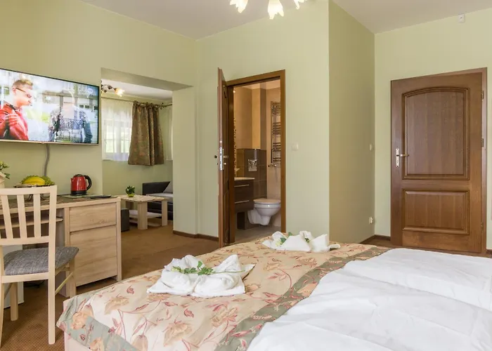 Hanka Ze śniadaniami Nocleg ze śniadaniem 3*