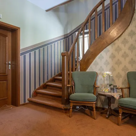 Hanka Ze Sniadaniami