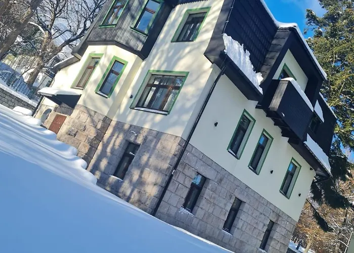 Hanka Ze Sniadaniami Oda ve Kahvaltı 3*